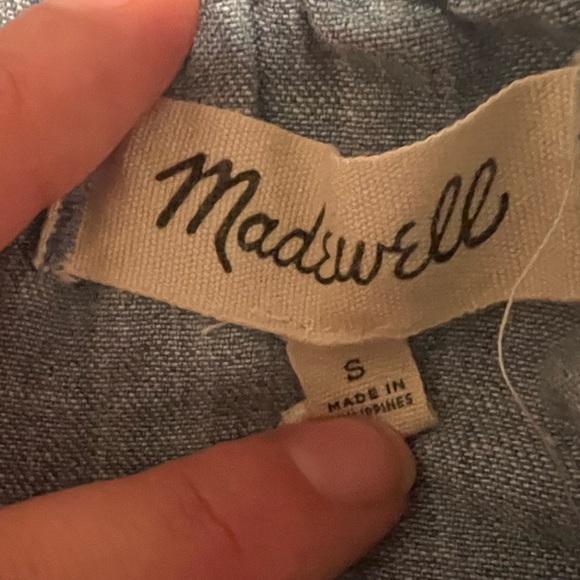 Size Small Madewell off the shoulder “denim” top - Picture 4 of 4